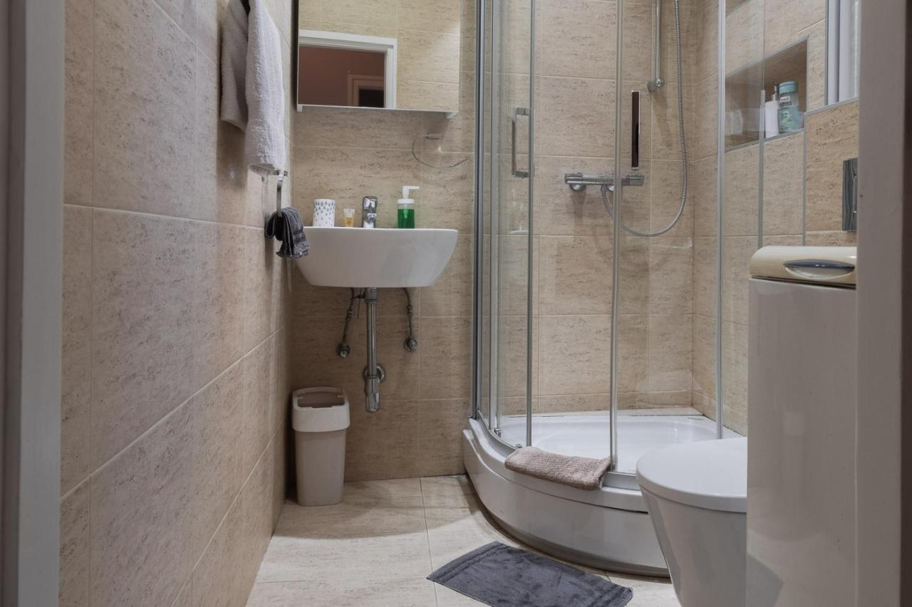 Apartment Prince Palace Belgrado Esterno foto