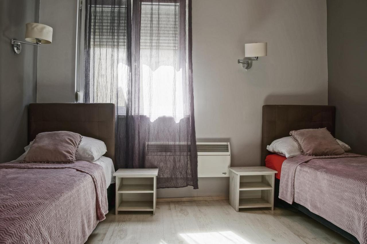 Apartment Prince Palace Belgrado Esterno foto