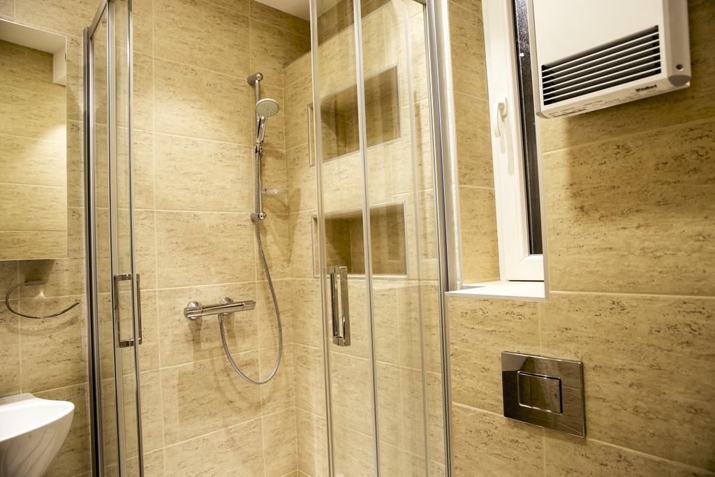 Apartment Prince Palace Belgrado Esterno foto